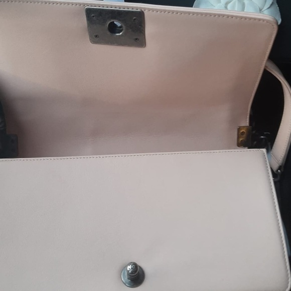 Chanel Medium Size Boy Bag - Picture 4 of 8